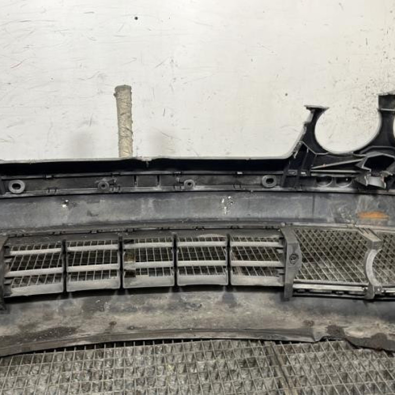 Pare choc avant VOLKSWAGEN POLO 4 Photo n°5