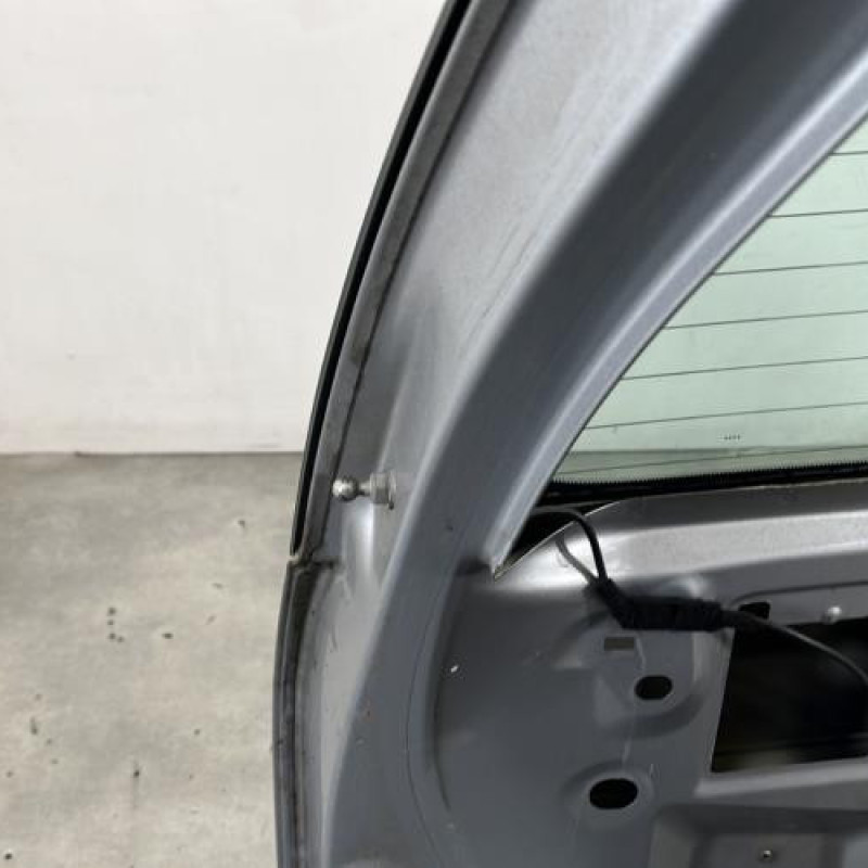 Malle/Hayon arriere CITROEN C4 1 Photo n°9