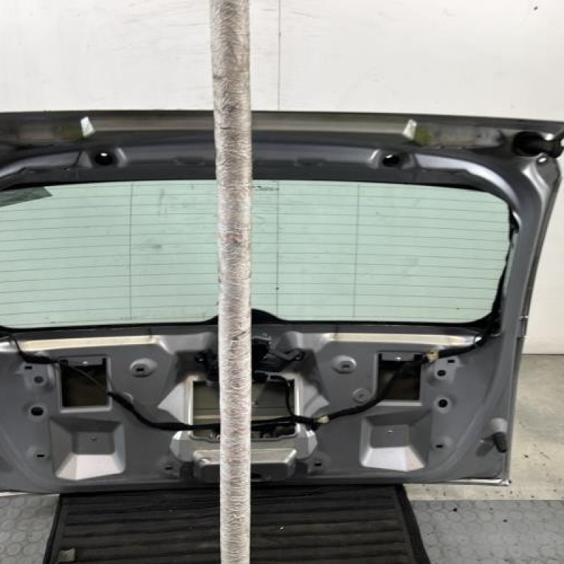 Malle/Hayon arriere CITROEN C4 1 Photo n°10