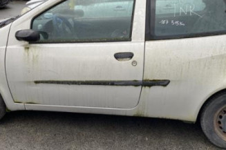 Com (Bloc Contacteur Tournant+Commodo Essuie Glace+Commodo Phare) FIAT PUNTO 2