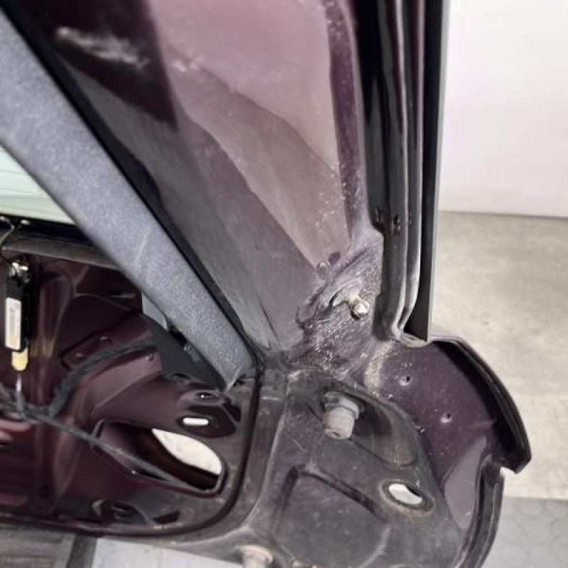 Malle/Hayon arriere AUDI A1 1 Photo n°8