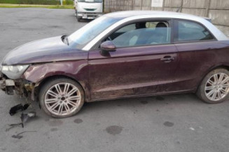 Porte avant droit AUDI A1 1