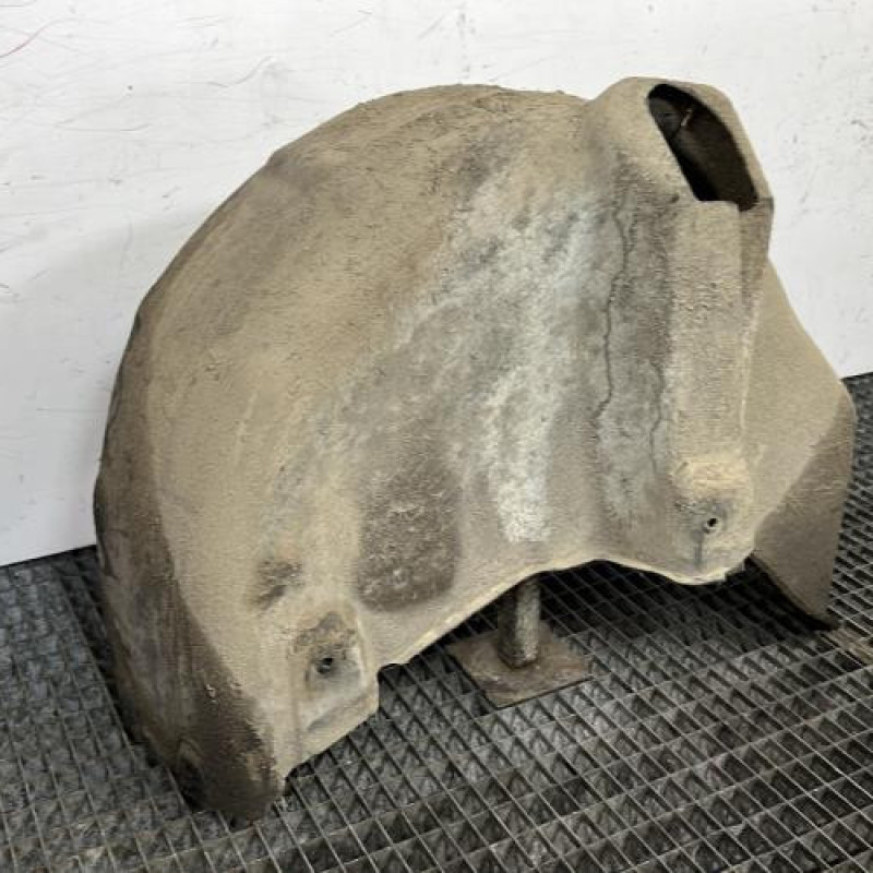 Pare boue arriere droit AUDI A1 1 Photo n°3