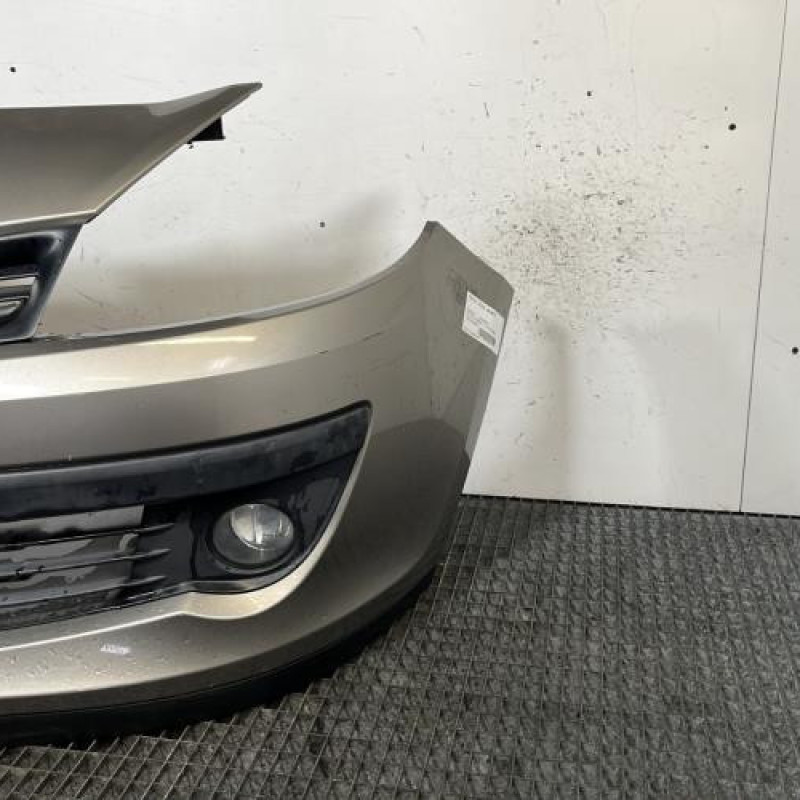 Pare choc avant RENAULT CLIO 3 Photo n°3