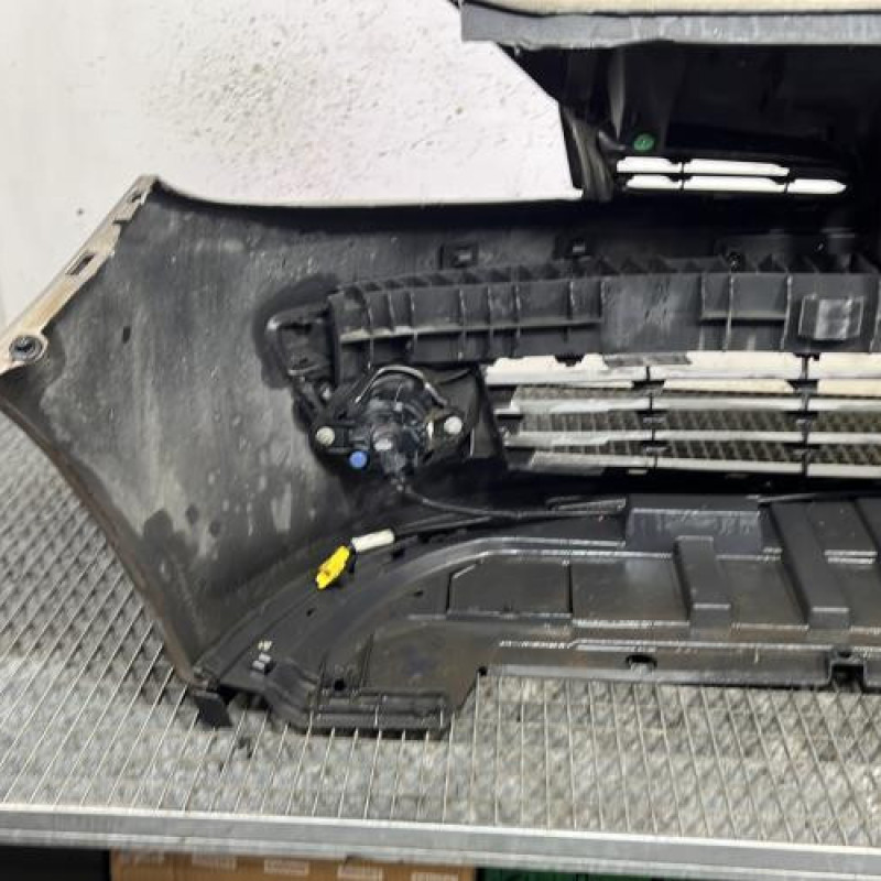 Pare choc avant RENAULT CLIO 3 Photo n°6