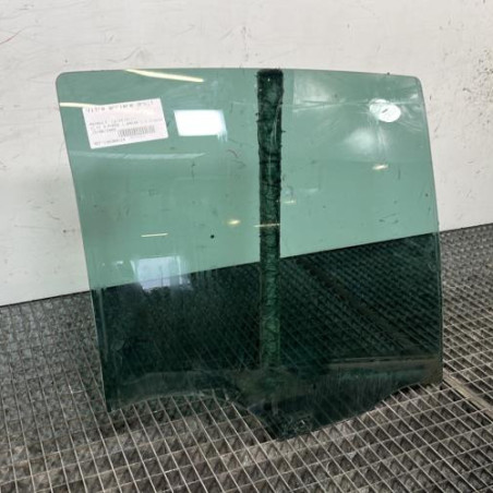 Vitre arriere droit RENAULT CLIO 3