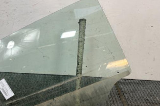 Vitre arriere droit VOLKSWAGEN POLO 4 Photo n°1