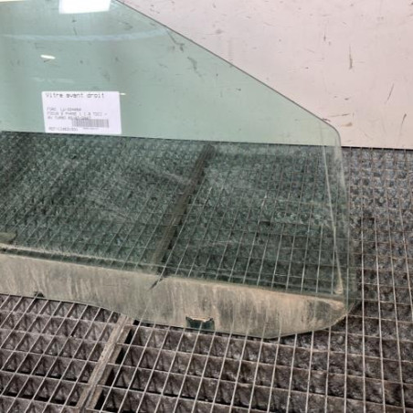 Vitre avant droit FORD FOCUS 2