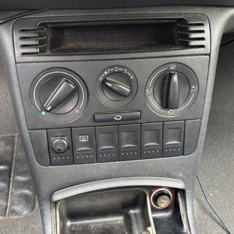 Porte avant gauche VOLKSWAGEN POLO 3 Photo n°13