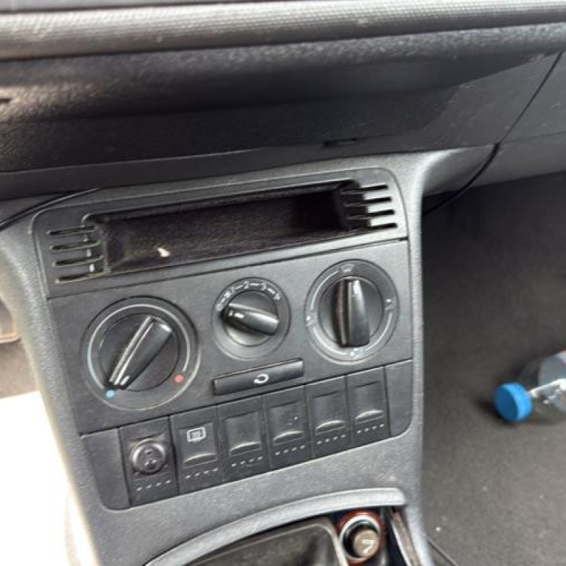 Porte avant gauche VOLKSWAGEN POLO 3 Photo n°20