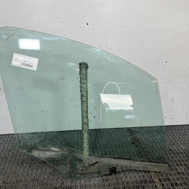 Vitre avant droit CITROEN BERLINGO 2 Photo n°1