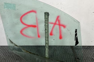 Vitre avant gauche CITROEN BERLINGO 2