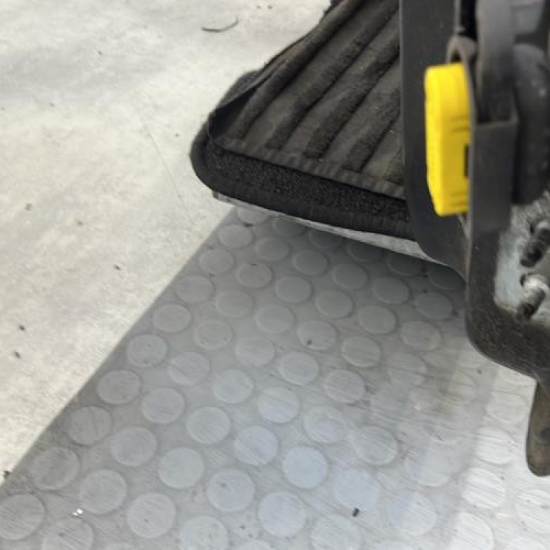 Porte avant gauche RENAULT TWINGO 2 Photo n°4