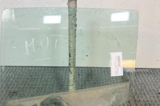 Vitre arriere gauche RENAULT MEGANE 3 Photo n°1