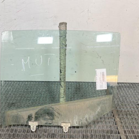 Vitre arriere gauche RENAULT MEGANE 3 Photo n°1