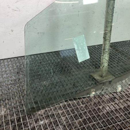 Vitre avant gauche PEUGEOT 207