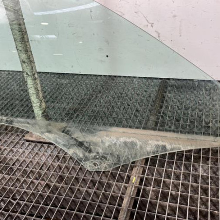 Vitre avant droit AUDI A1 1