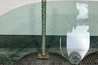 Vitre avant droit AUDI A1 1