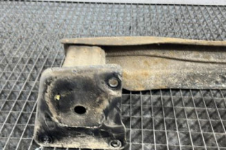 Renfort pare choc arriere (traverse) AUDI A1 1