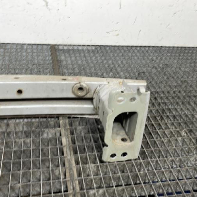 Renfort pare choc avant (traverse) TOYOTA AURIS 1 Photo n°6