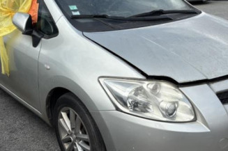 Renfort pare choc avant (traverse) TOYOTA AURIS 1