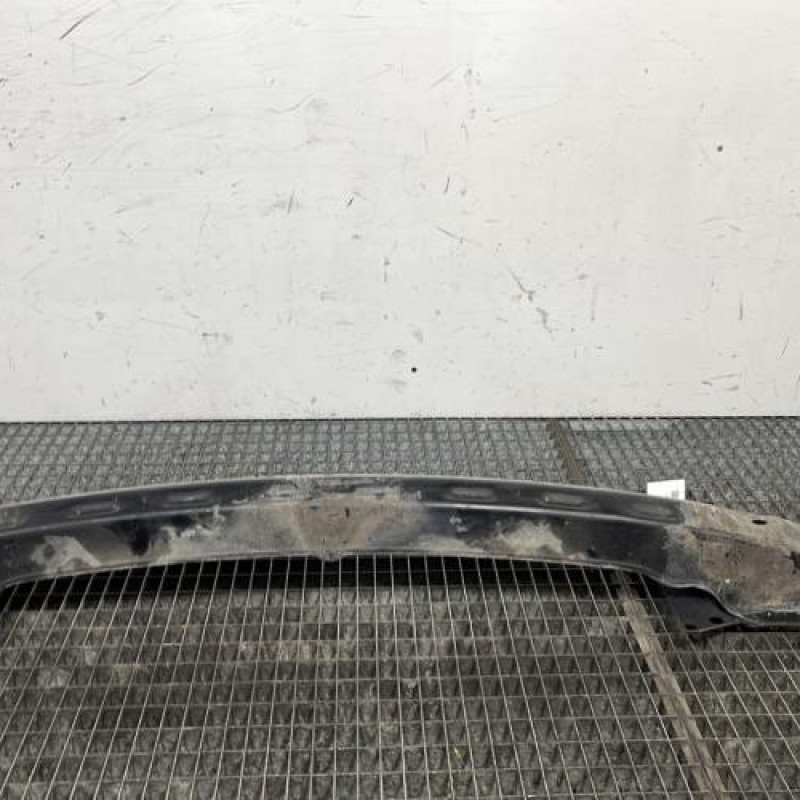 Renfort pare choc avant (traverse) VOLKSWAGEN GOLF 4 Photo n°1