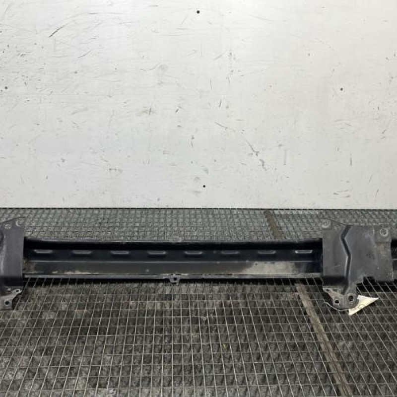 Renfort pare choc avant (traverse) VOLKSWAGEN GOLF 4 Photo n°4