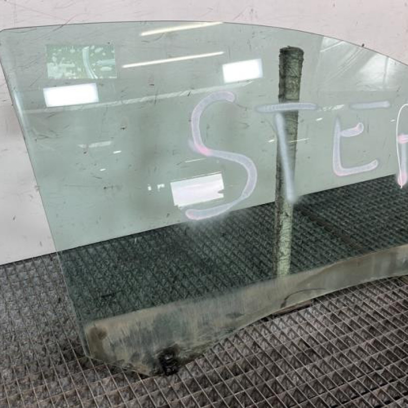 Vitre avant droit RENAULT CLIO 3 Photo n°3