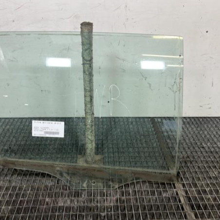 Vitre arriere droit SKODA FABIA 1 Photo n°1