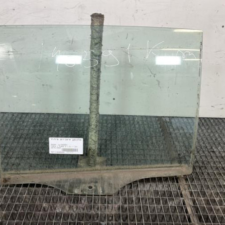 Vitre arriere gauche SKODA FABIA 1 Photo n°1