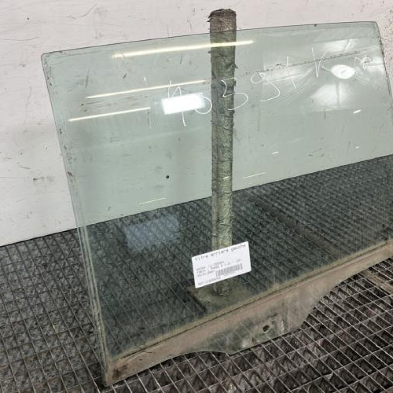 Vitre arriere gauche SKODA FABIA 1 Photo n°2