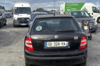 Vitre arriere gauche SKODA FABIA 1