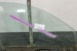 Vitre avant droit SKODA FABIA 1 Photo n°1