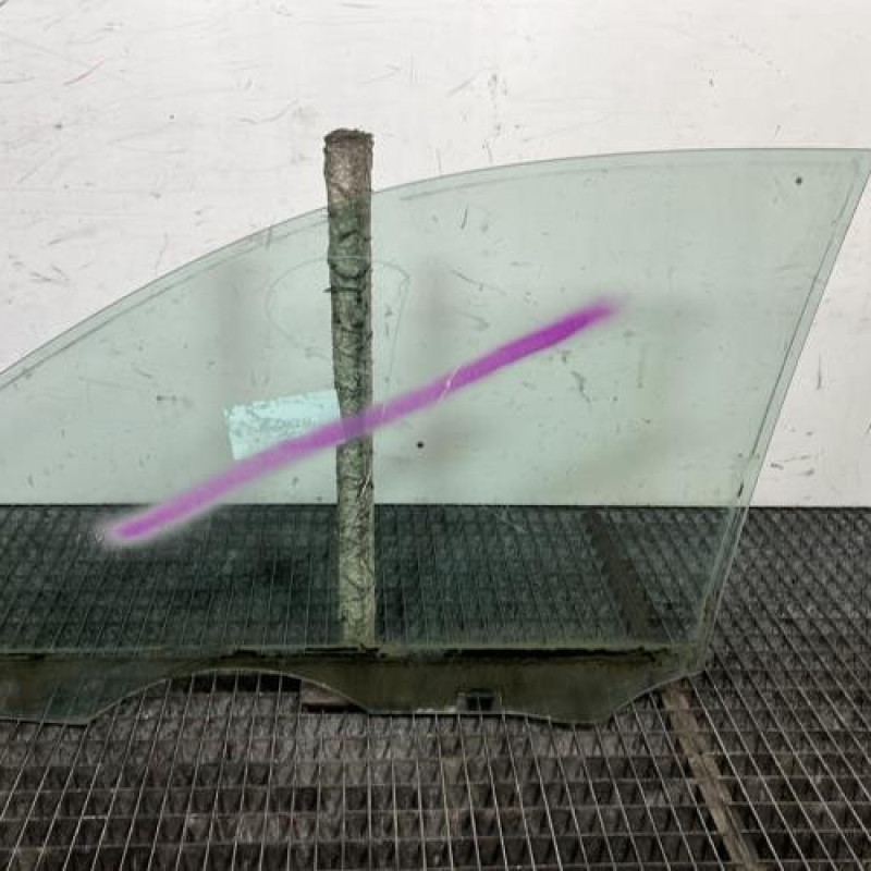 Vitre avant droit SKODA FABIA 1 Photo n°4