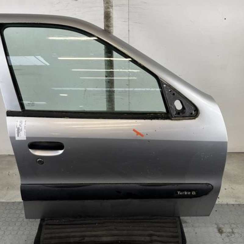 Porte avant droit CITROEN XSARA Photo n°1