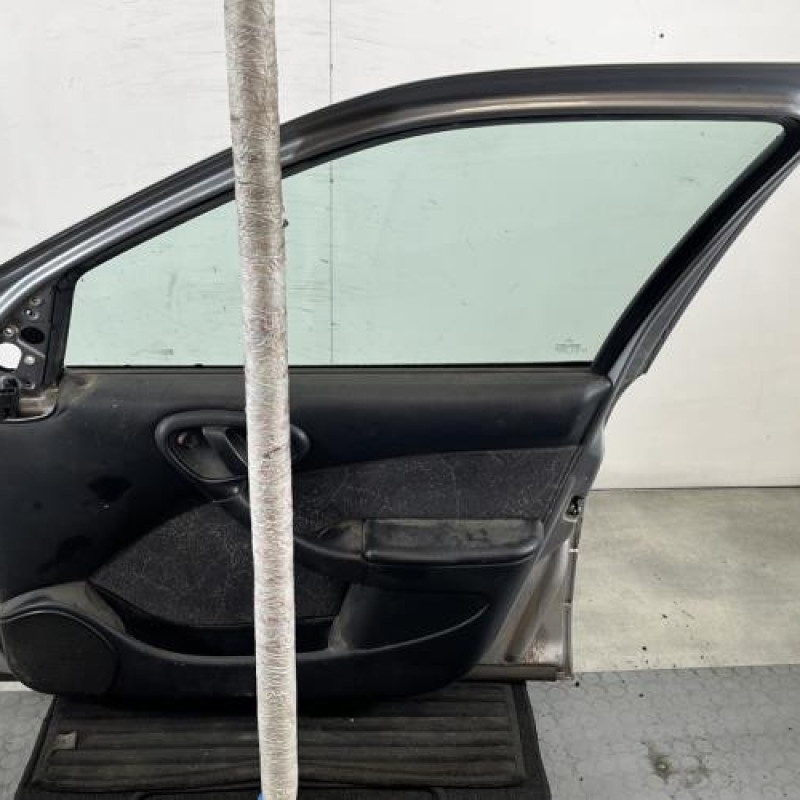 Porte avant droit CITROEN XSARA Photo n°7