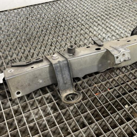 Traverse superieure TOYOTA AVENSIS 3