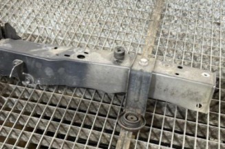 Traverse superieure TOYOTA AVENSIS 3