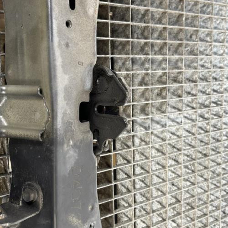 Traverse superieure TOYOTA AVENSIS 3 Photo n°4