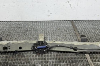 Traverse superieure TOYOTA AVENSIS 3