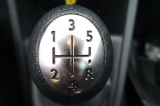 Pretensionneur de ceinture avant droit RENAULT CLIO 4