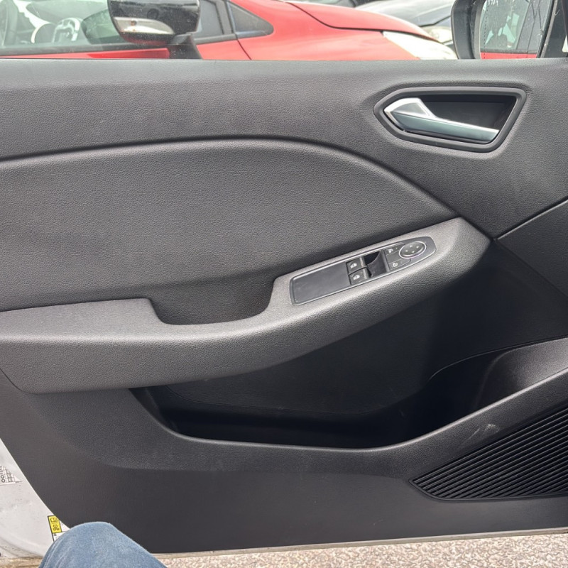 RENAULT CLIO 5 PHASE 1 1.5 BLUE DCI - 8V TURBO Photo n°19