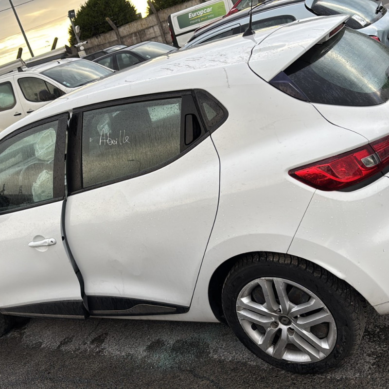 RENAULT CLIO 4 PHASE 2 1.5 DCI - 8V TURBO Photo n°7