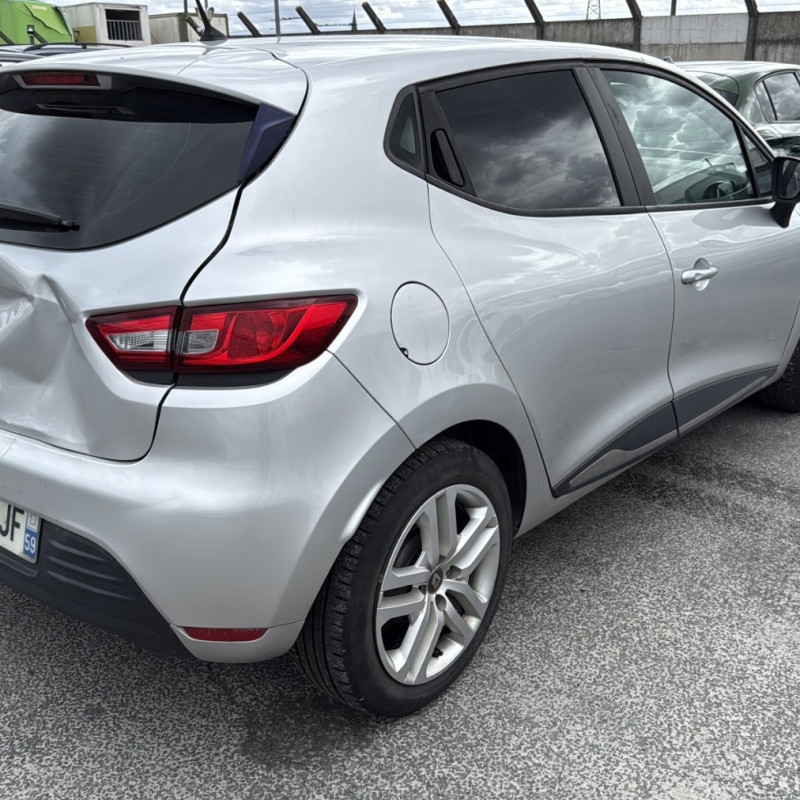 RENAULT CLIO 4 PHASE 2 1.5 DCI - 8V TURBO Photo n°3