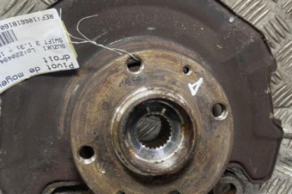 Pivot de moyeu avant droit SUZUKI SWIFT 3 Photo n°1