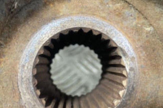 Pivot de moyeu avant droit RENAULT TRAFIC 2