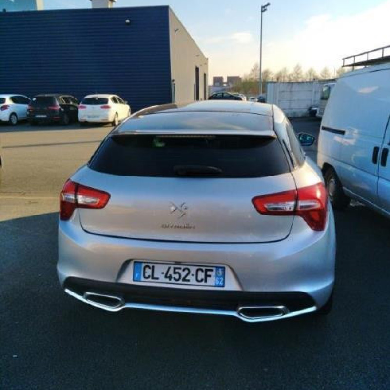 Plage arriere CITROEN DS5 Photo n°8
