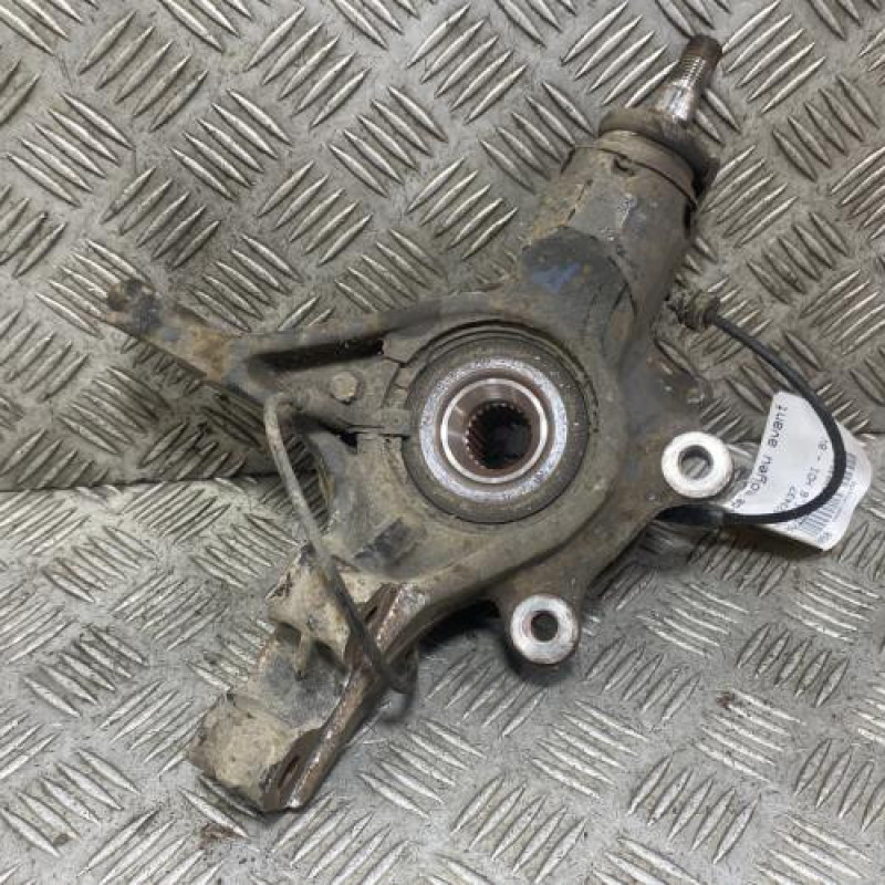 Pivot de moyeu avant droit PEUGEOT 5008 1 Photo n°3