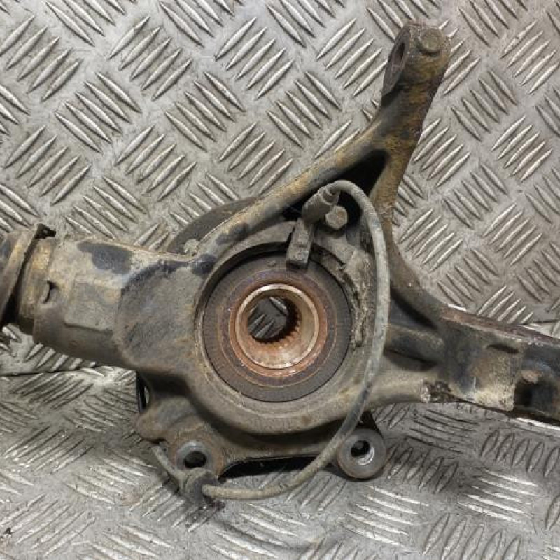 Pivot de moyeu avant gauche PEUGEOT 5008 1 Photo n°3