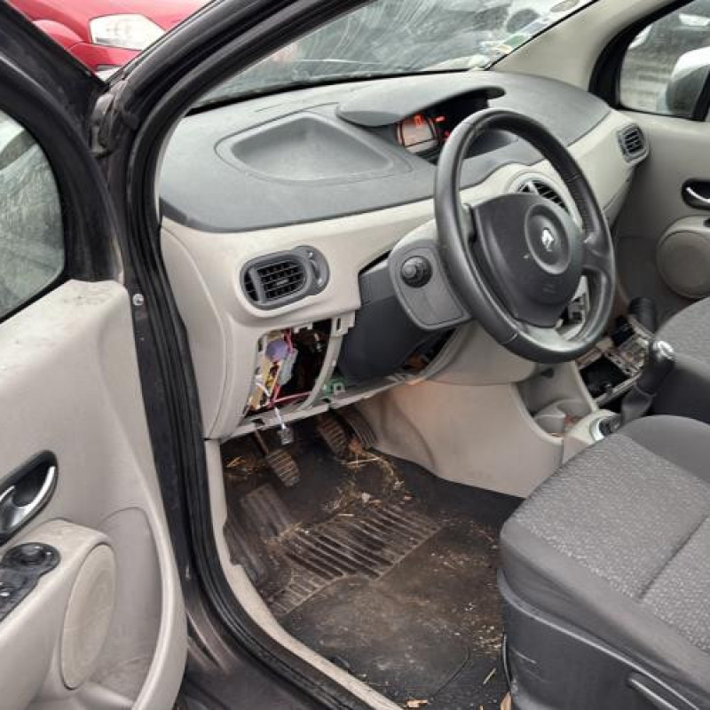 Plage arriere RENAULT MODUS Photo n°13